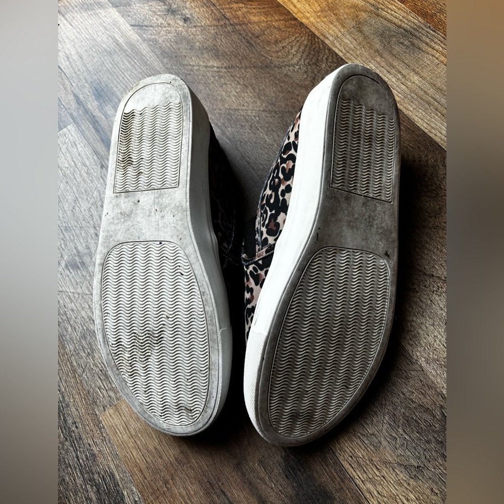 Steve Madden Brown Black Cheetah Print Slip On Tennis Shoes - Picture 7 of 8